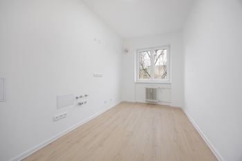 Kuchyň s přípravou pro kuchyňskou linku - Prodej bytu 2+1 v osobním vlastnictví 73 m², Plzeň