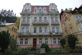 Prodej bytu 2+1 v osobním vlastnictví 82 m², Mariánské Lázně