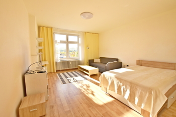Pronájem bytu 1+1 v osobním vlastnictví 62 m², Český Krumlov