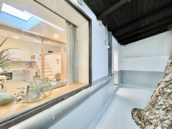 Pronájem obchodních prostor 100 m², Praha 8 - Kobylisy
