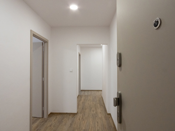 Prodej bytu 3+1 v osobním vlastnictví 72 m², Hradec Králové
