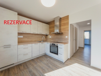 Prodej bytu 3+1 v osobním vlastnictví 72 m², Hradec Králové