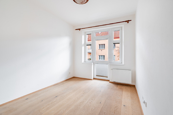 Pokoj  / Ložnice - Prodej bytu 2+kk v osobním vlastnictví 59 m², Praha 9 - Vysočany