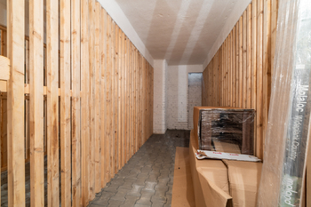 Sklep - Prodej bytu 2+kk v osobním vlastnictví 59 m², Praha 9 - Vysočany