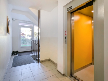 Prodej bytu 3+1 v osobním vlastnictví 77 m², Kladno