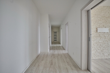Prodej bytu 3+1 v osobním vlastnictví 108 m², Praha 10 - Záběhlice