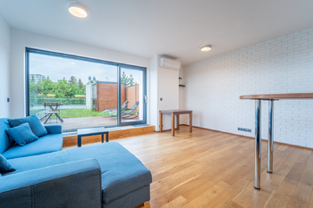 Pronájem bytu 3+kk v osobním vlastnictví 2800 m², Praha 5 - Hlubočepy