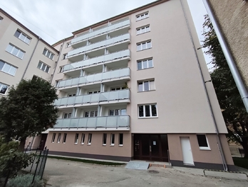 Pronájem bytu 3+1 v osobním vlastnictví 79 m², České Budějovice