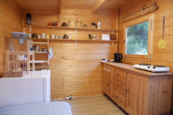 Kuchyňka - Prodej chaty / chalupy 17 m², Praha 6 - Sedlec
