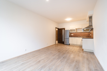 Pronájem bytu 2+kk v osobním vlastnictví 52 m², Praha 5 - Hlubočepy