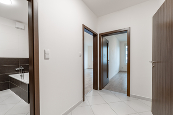 Pronájem bytu 2+kk v osobním vlastnictví 52 m², Praha 5 - Hlubočepy