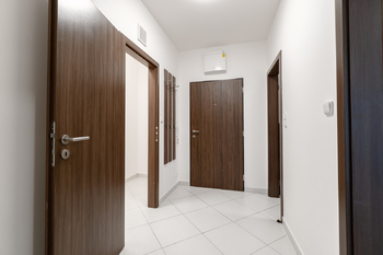 Pronájem bytu 2+kk v osobním vlastnictví 52 m², Praha 5 - Hlubočepy