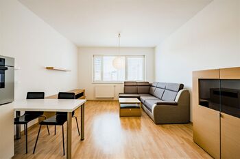 Pronájem bytu 2+kk v osobním vlastnictví 65 m², Tábor