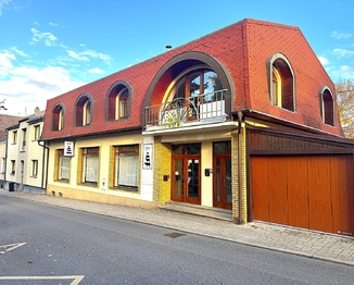 Pronájem obchodních prostor 145 m², Komárov