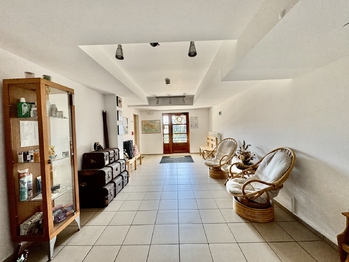 vstup do chaty - Prodej bytu 2+kk v osobním vlastnictví 41 m², Černý Důl
