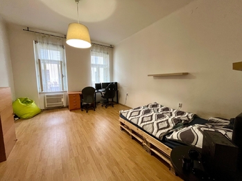 Pronájem bytu 1+1 v osobním vlastnictví 37 m², Brno