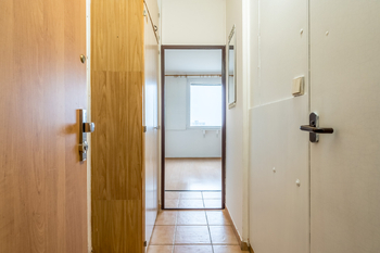 Předsíň - Prodej bytu 1+1 v osobním vlastnictví 35 m², Ústí nad Labem