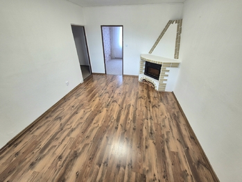 Pronájem bytu 3+1 v družstevním vlastnictví 73 m², Prachatice