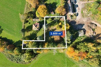 Prodej pozemku 1609 m², Kublov