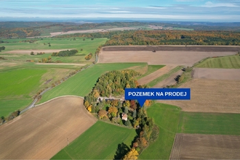 Prodej pozemku 1609 m², Kublov