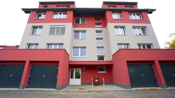Pronájem bytu 1+kk v osobním vlastnictví 62 m², Praha 5 - Radlice