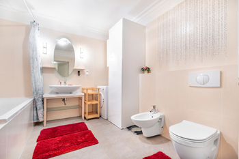 Pronájem bytu 3+kk v osobním vlastnictví 75 m², Karlovy Vary