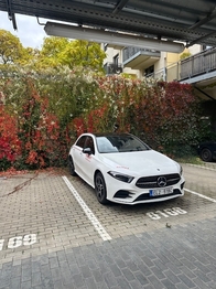 PARKOVACÍ STÁNÍ - POD HARFOU - Pronájem garáže, Praha 9 - Vysočany