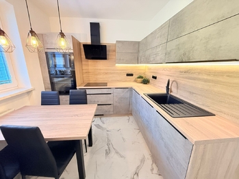 +420 604 191 744 I denisa.myslivcova@re-max.cz - Pronájem bytu 3+1 v osobním vlastnictví 72 m², Nový Jičín 