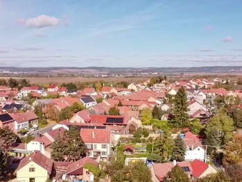 Prodej pozemku 706 m², Prace