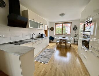 Prodej bytu 4+1 v osobním vlastnictví 102 m², Praha 10 - Vršovice
