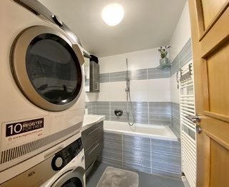Prodej bytu 4+1 v osobním vlastnictví 102 m², Praha 10 - Vršovice
