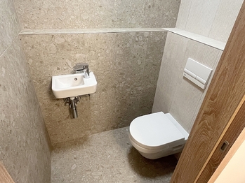 Samostatné WC - Pronájem bytu 2+kk v osobním vlastnictví 73 m², Brandýs nad Labem-Stará Boleslav