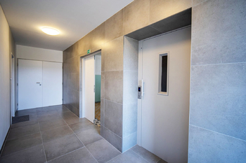 Prodej bytu 1+kk v osobním vlastnictví 21 m², Trmice