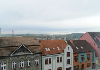 Výhled z pokojů na Babinu a na Horky. - Pronájem bytu atypický 105 m², Tábor