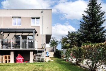 Pronájem domu 160 m², Praha 4 - Šeberov