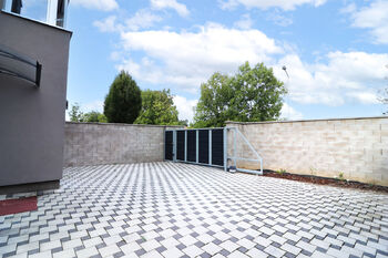 Pronájem domu 160 m², Praha 4 - Šeberov