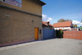 Prodej nájemního domu 219 m², Odřepsy