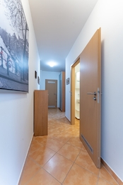 Pronájem bytu 2+kk v osobním vlastnictví 69 m², Praha 4 - Háje