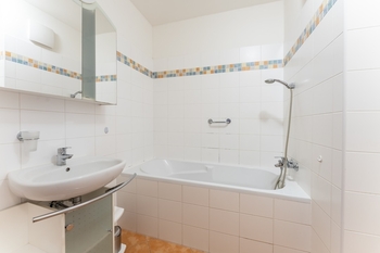 Pronájem bytu 2+kk v osobním vlastnictví 69 m², Praha 4 - Háje