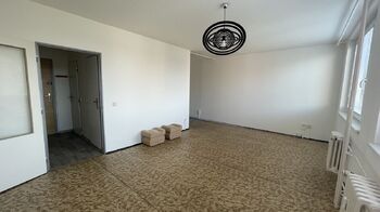 Pronájem bytu 1+kk v osobním vlastnictví 33 m², Kladno