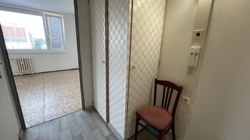 Pronájem bytu 1+kk v osobním vlastnictví 33 m², Kladno