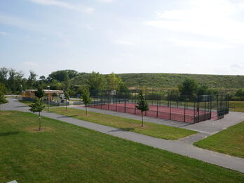 Pronájem bytu 1+kk v osobním vlastnictví 36 m², Praha 9 - Hostavice