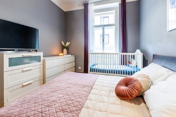 Prodej bytu 2+kk v osobním vlastnictví 44 m², Praha 5 - Smíchov