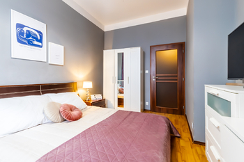 Prodej bytu 2+kk v osobním vlastnictví 44 m², Praha 5 - Smíchov