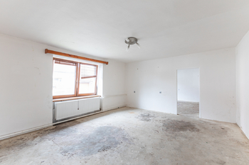 Prodej domu 287 m², Hostomice