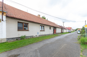 Prodej domu 287 m², Hostomice