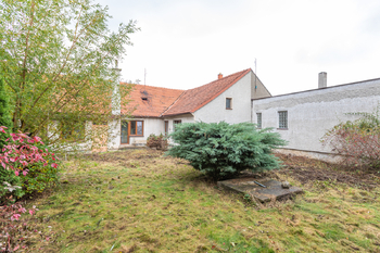 Prodej domu 287 m², Hostomice