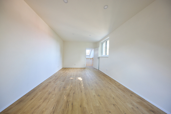 Prodej domu 111 m², Všestary