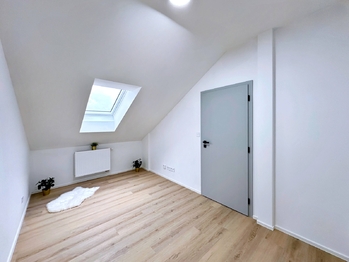 Pronájem bytu 2+kk v osobním vlastnictví 83 m², České Budějovice