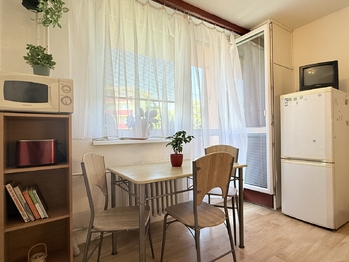 Kuchyně - Prodej bytu 2+1 v osobním vlastnictví 59 m², Pohořelice